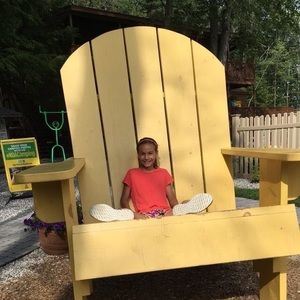 Meet your Posher, Kayla